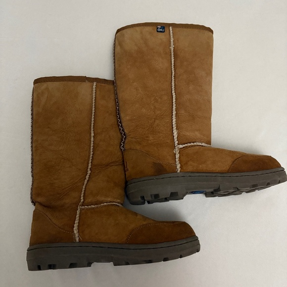 Emu Shoes - UGG style Emu Suede Winter Boots